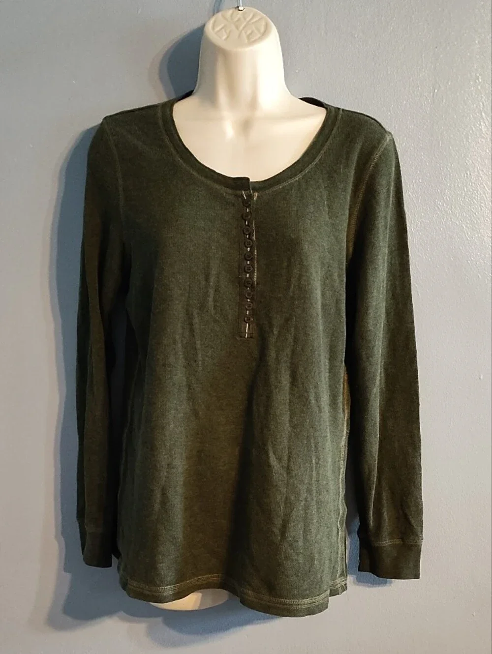 Caslon Olive Green Long-Sleeve Henley Top
